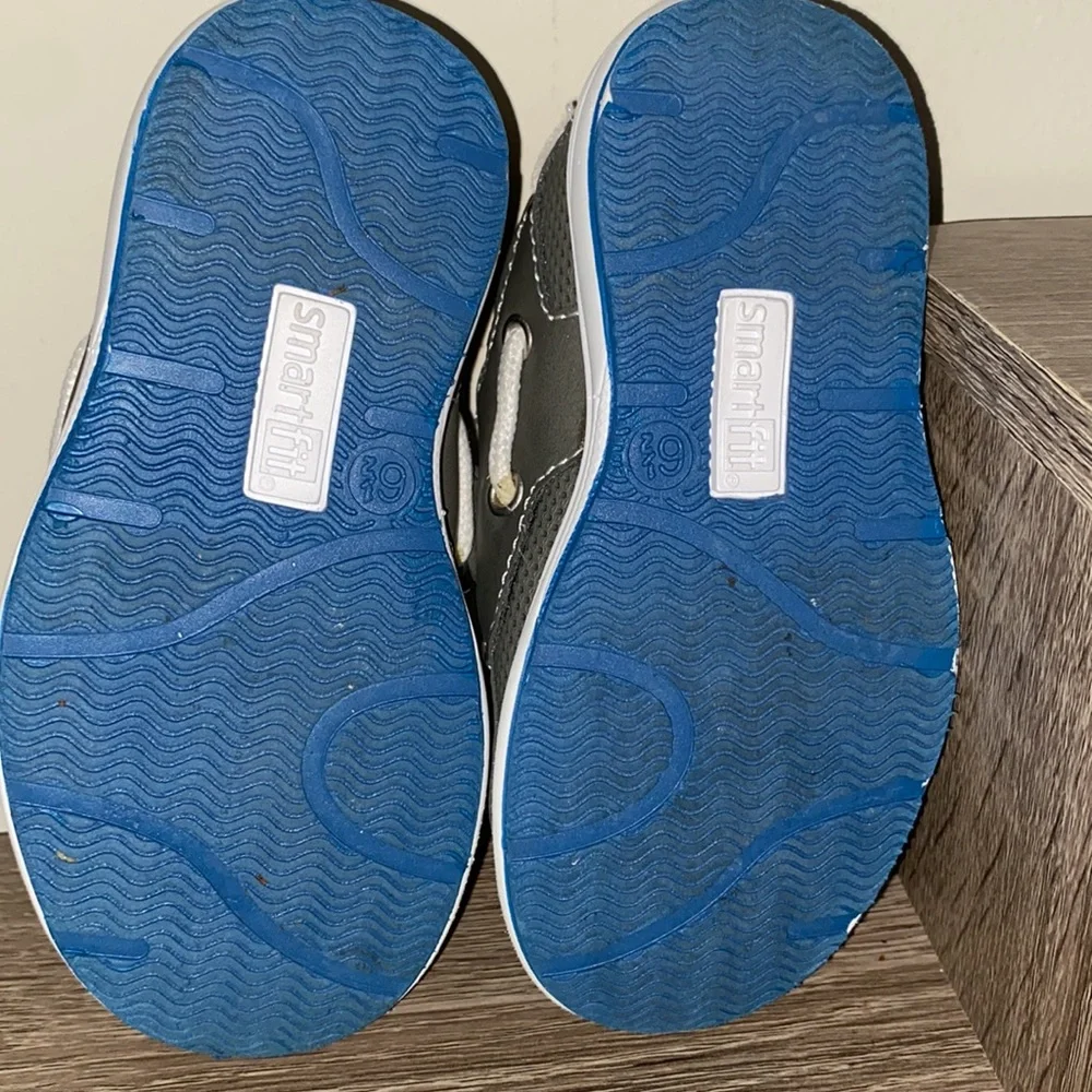 Toddler boat shoes.